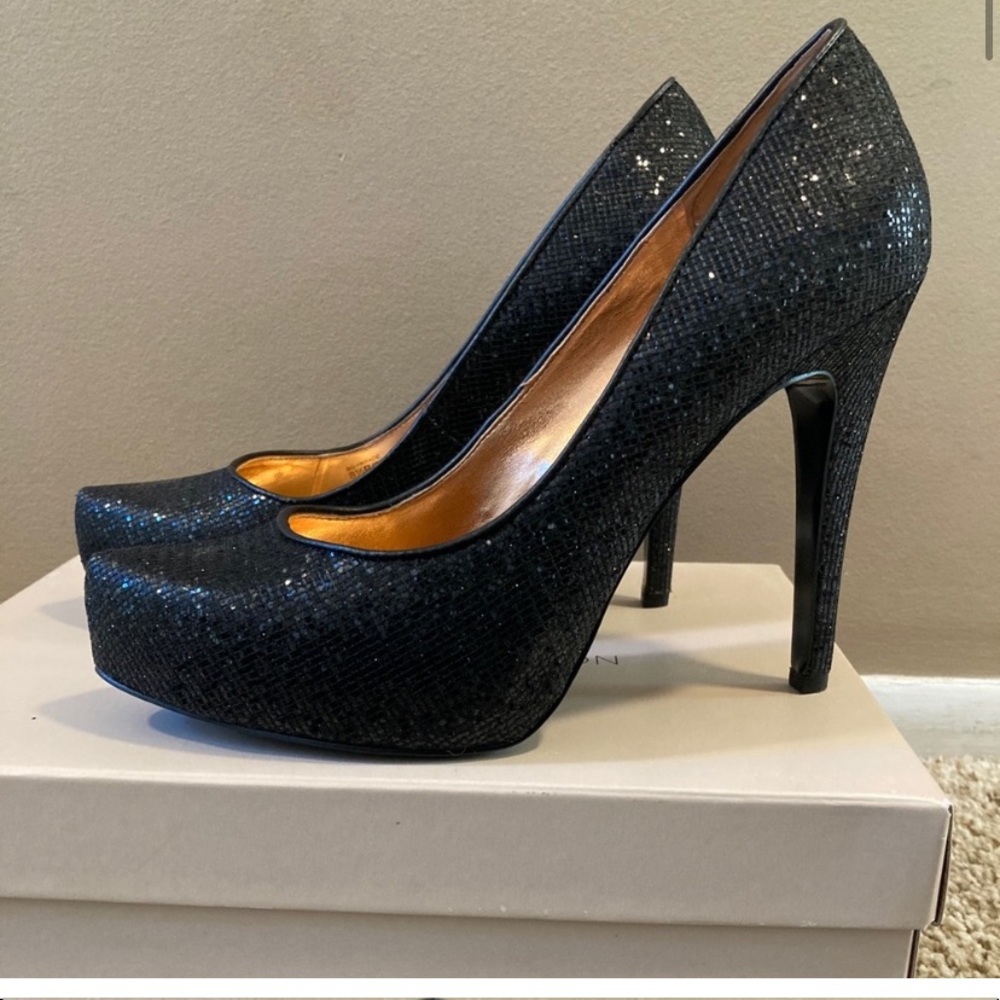 BCBG black glitter heels 8.5